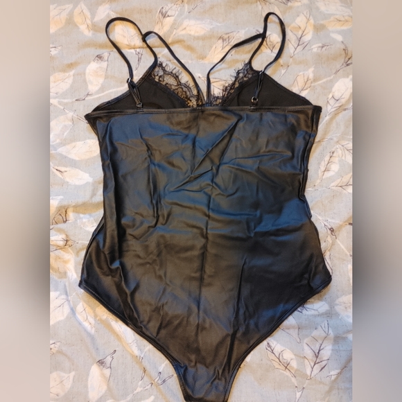 Fake leather body suit - Picture 2 of 3